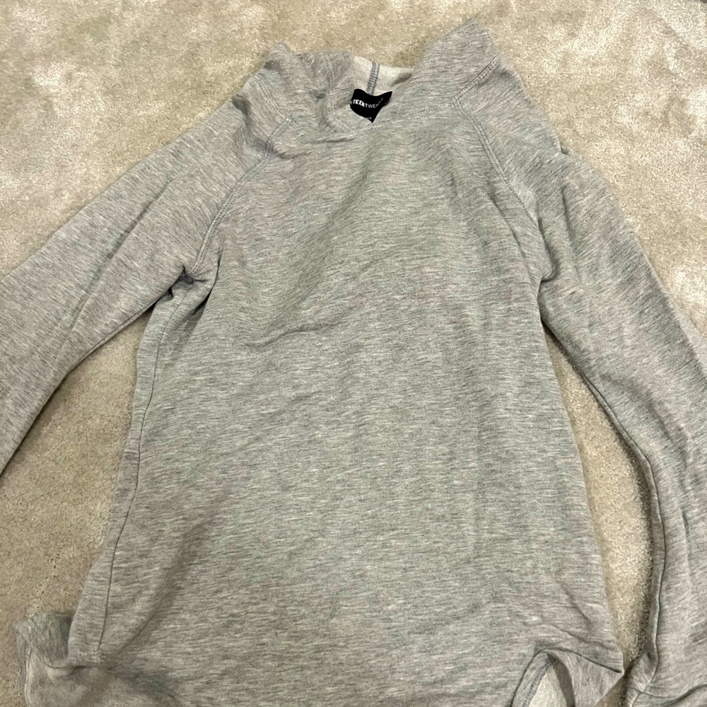 Women hooded sweater, bell sleeves